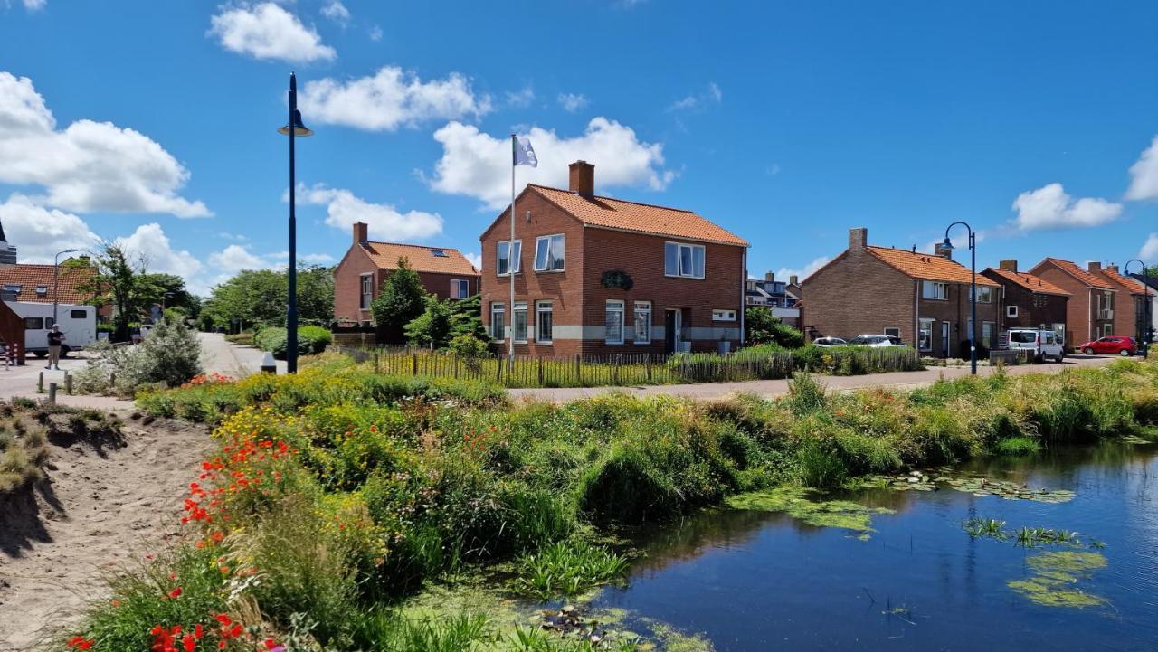 Bed&Breakfast Het Bureau Texel De Koog  Buitenkant foto